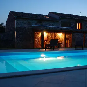 Holiday Old Barn Umag