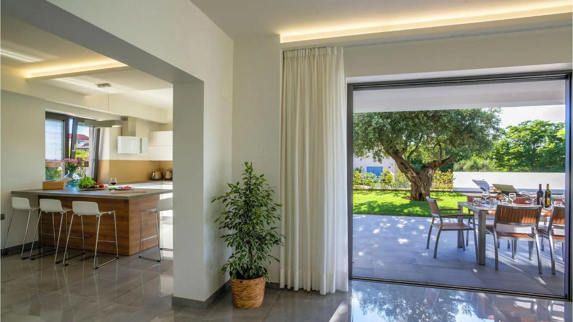 Villa Vista Savudrija Umag 0*,  Croatia